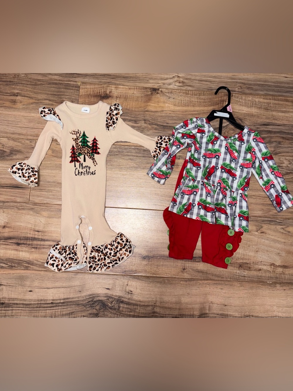 Unbranded Girls Christmas Bundle 3-6M Leopard Ruffle Trees Romper Red Trucks Set